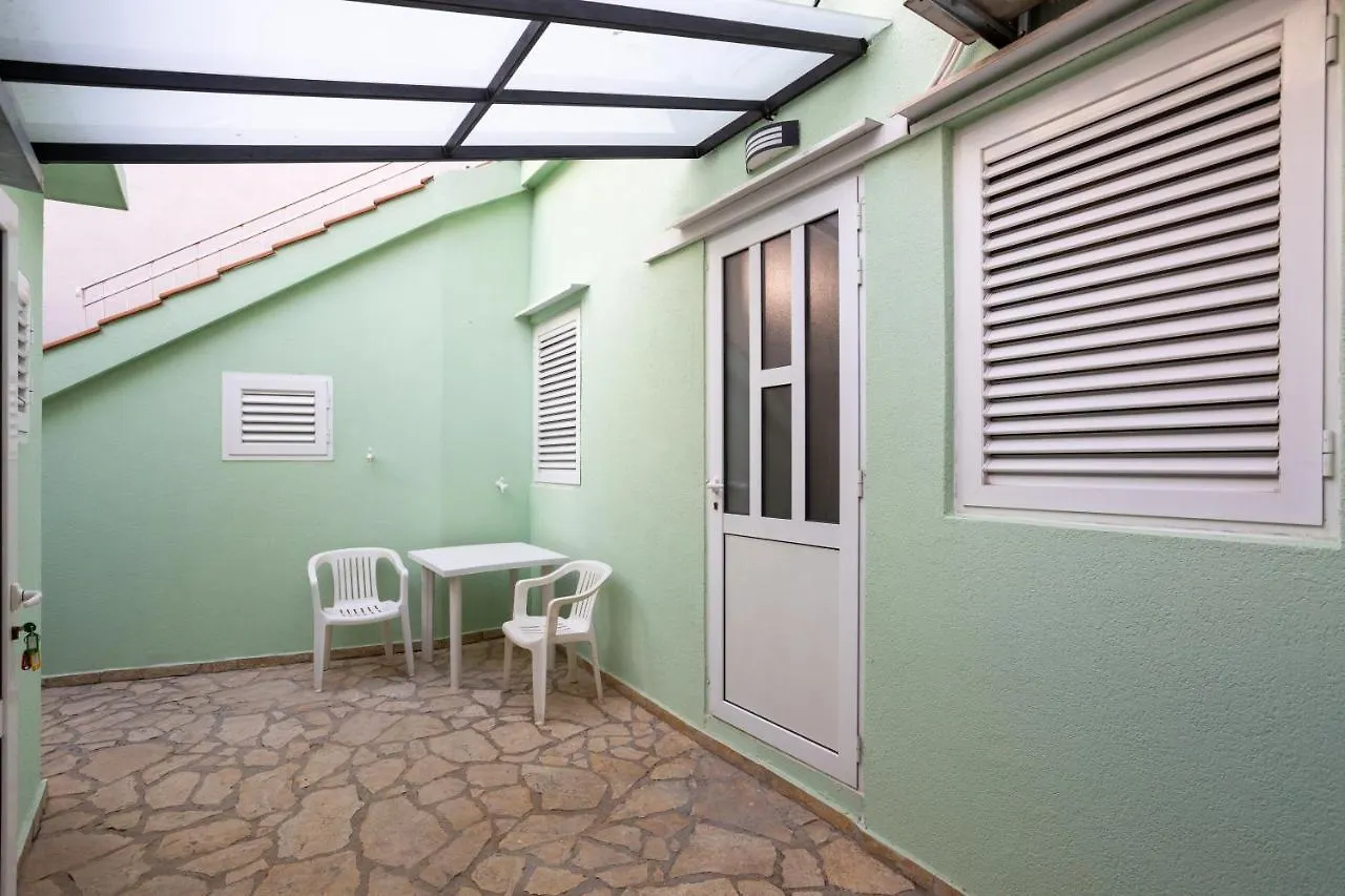 Lovely Apartment Ivana In Centre With Terrace Split