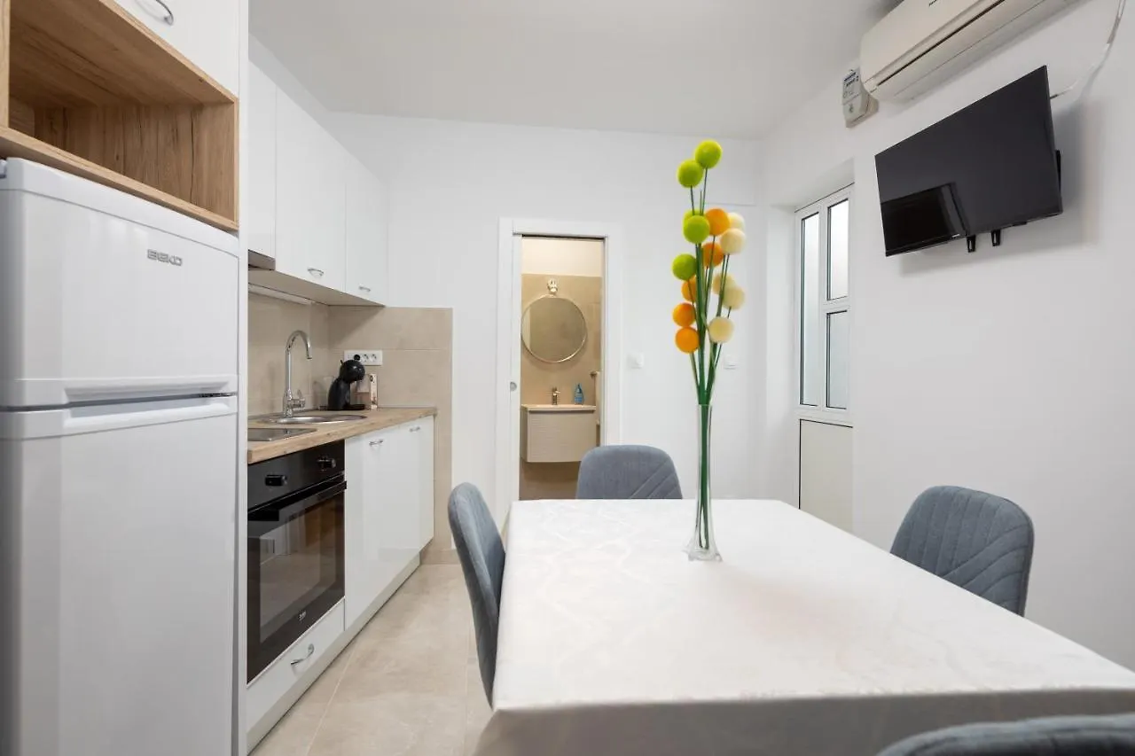 Lovely Apartment Ivana In Centre With Terrace Split 0*,